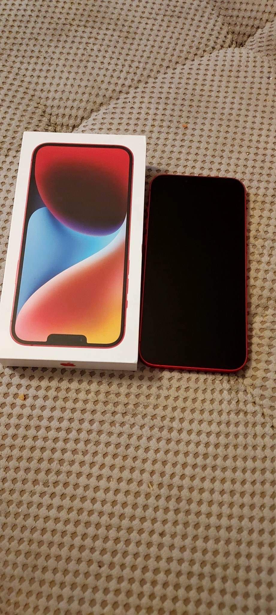 iPhone 14 plus Red