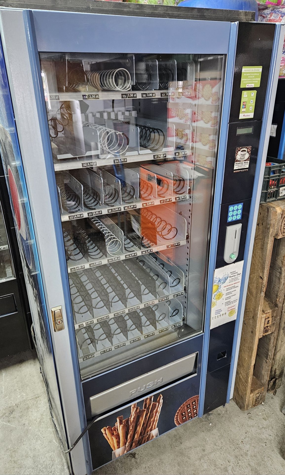 Automat do przekąsek bianchi vega 850 snack vending