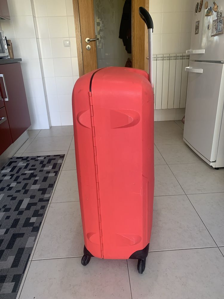 Mala de viagem rigida samsonite - grandes dimensoes