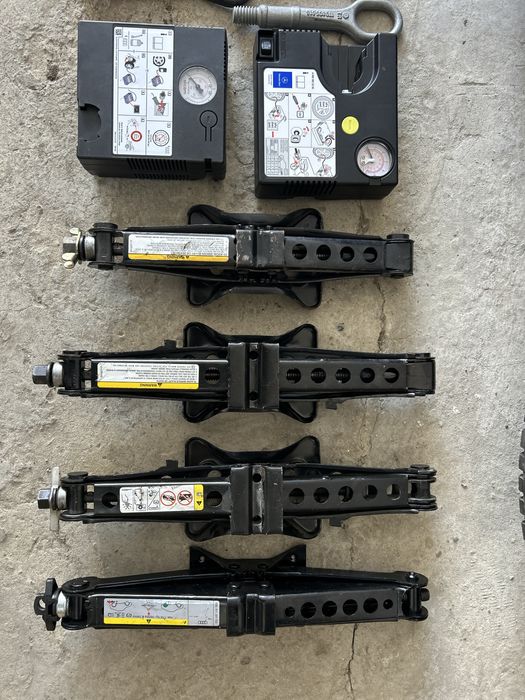 Домкрат VW Passat B7 B8 CC Golf 6 7 Skoda A5 A7 Super b Audi A4 A5