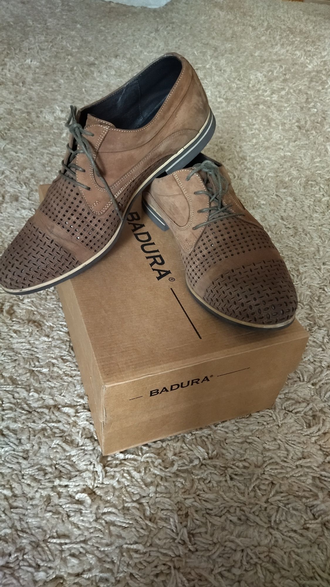 Шкіряні чоловічі туфлі, Badura