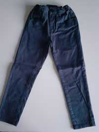 Spodnie dżinsowe firmy Reserved dla chłopca roz 122