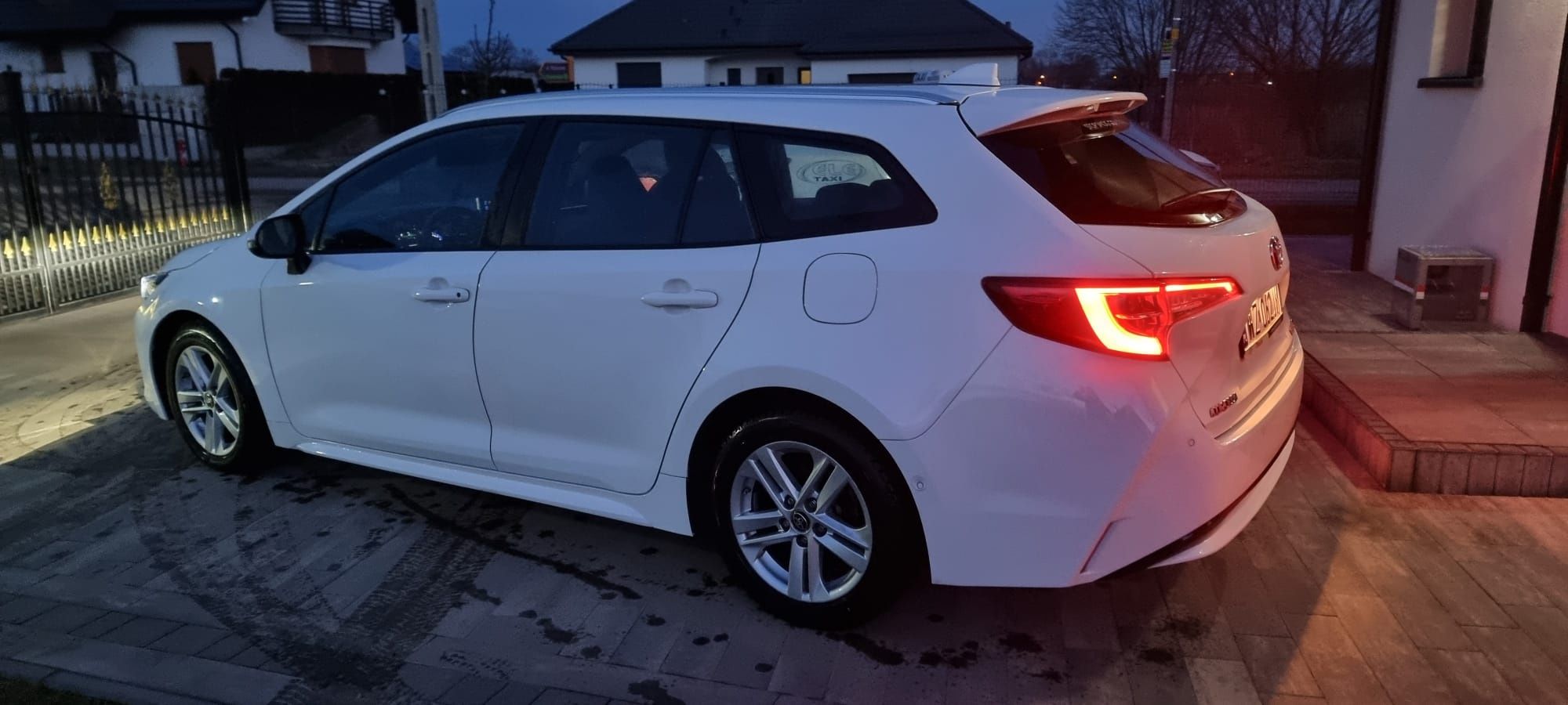 Wynajem aut na Uber, Bolt, FreeNow