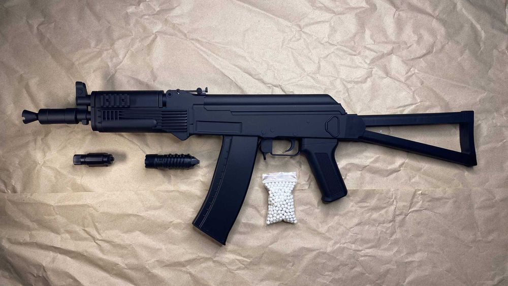 Автомат АК105 Cyma P47A Original – іграшкова, з лазером і ліхтариком