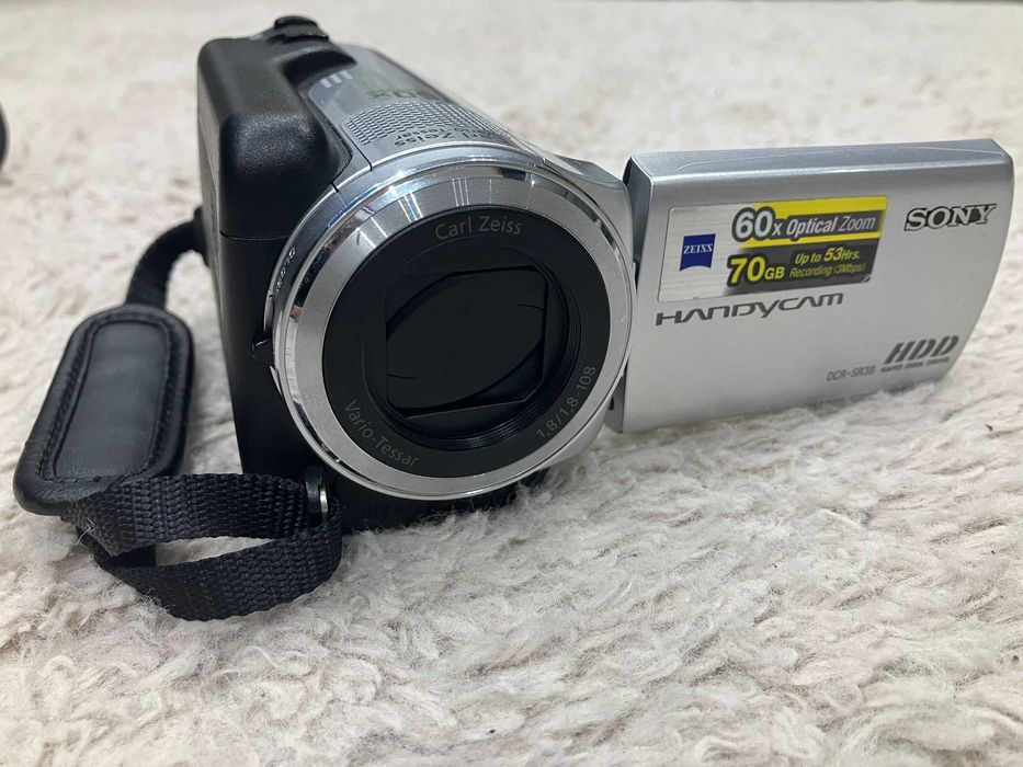 Sprzedam Kamerę Sony DCR-SR38 Stan idealny.