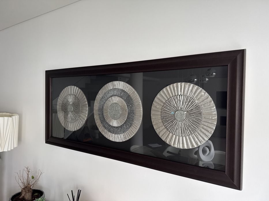 Vendo quadro circulos fundo preto