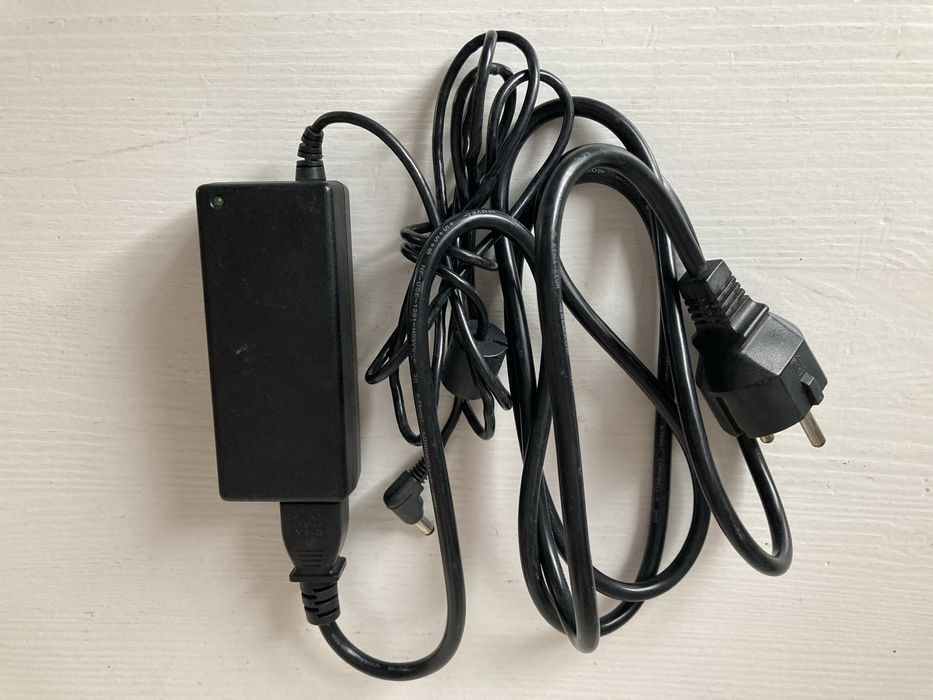 Ноутбук Asus S200