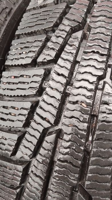 Шини зимові 195 60 15 Nokian Nordman
