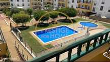 Apartamento T2 com grande Terraço, Piscina, parque infantil  e garagem