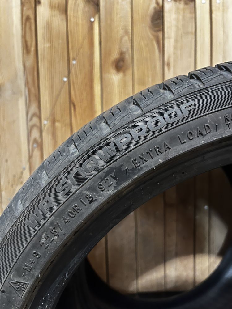 Nokian Snowproof 2020r 225/40 R18 Cena za Komplet