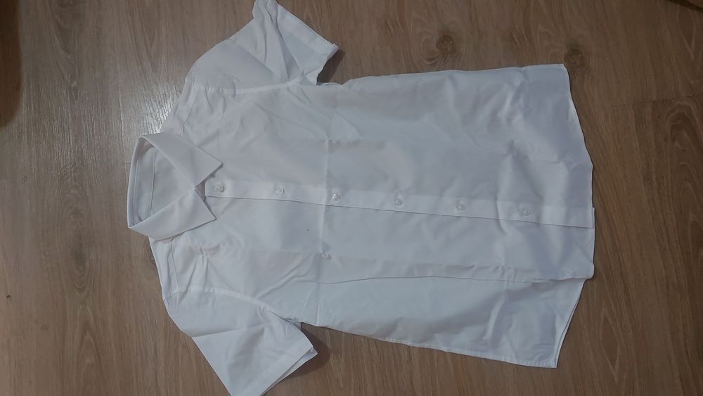 Рубашка белая 13-14 лет