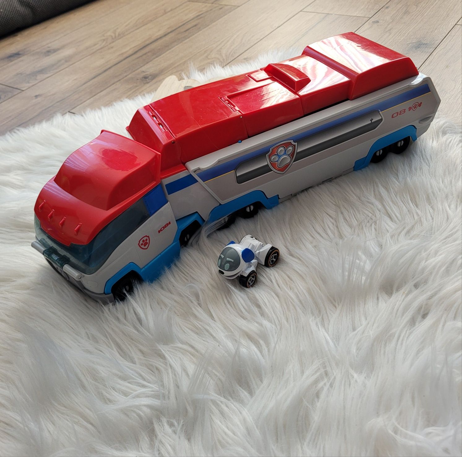Psi patrol duży patrolowiec patroller robo pies