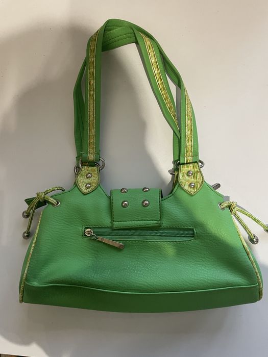 зелена вінтажна сумка