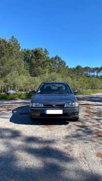 Nissan Sunny 1.4 em ótimo estado (1992)