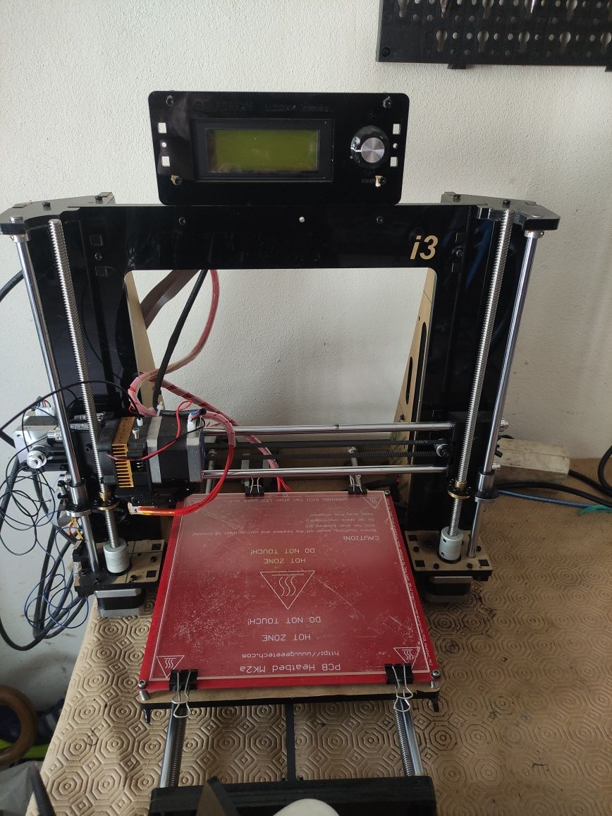 Impressora 3d  geeetech prusa i3 pro b