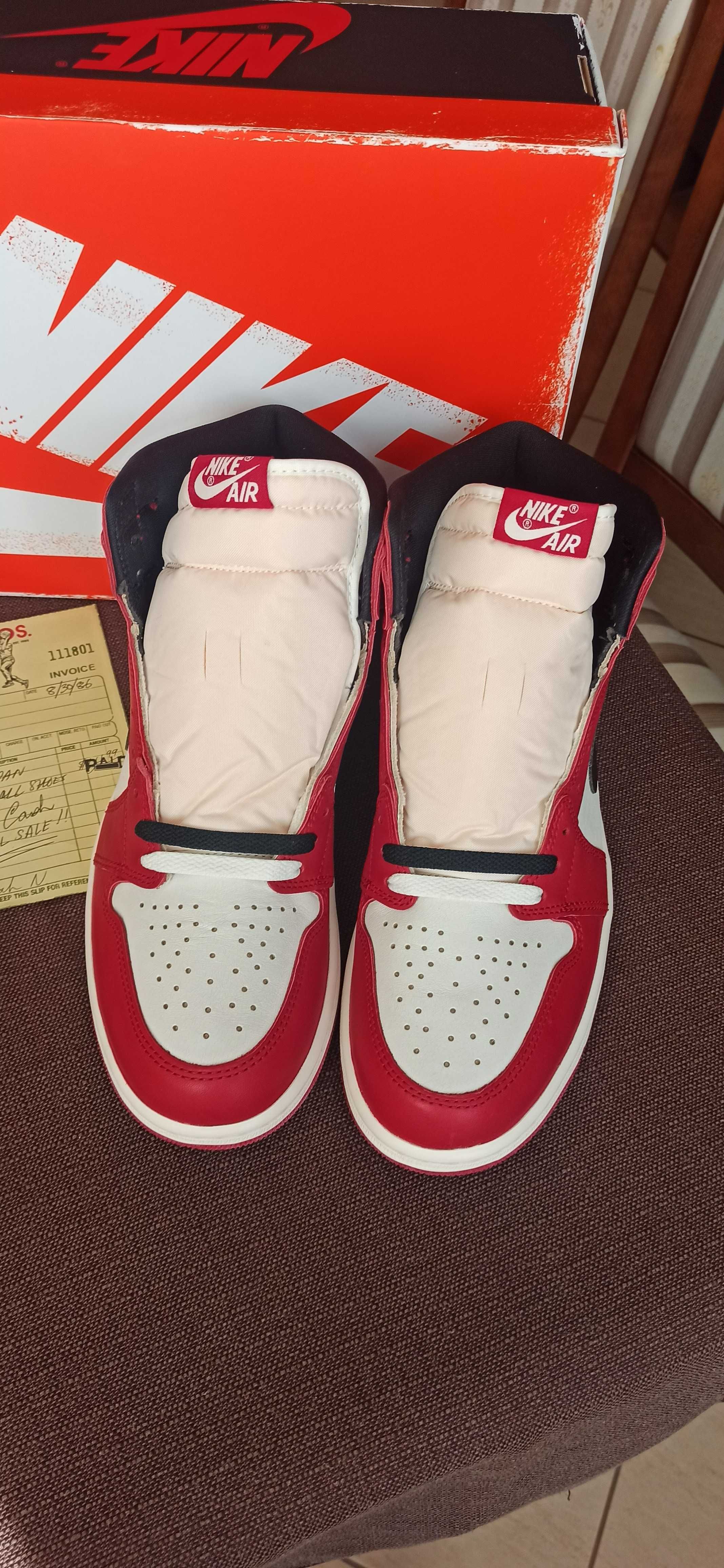 (r. 44/ us10) Nike Jordan 1 Retro High OG Chicago Lost and Found