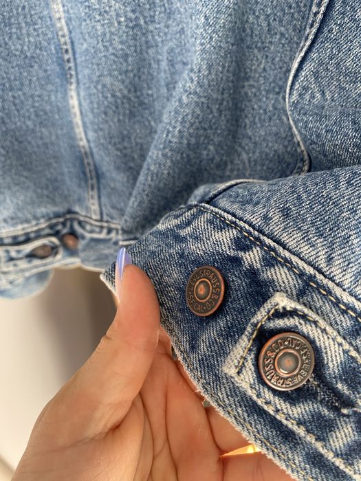 Kurtka typu trucker z podszewką z denimu i wełny marki Levi's