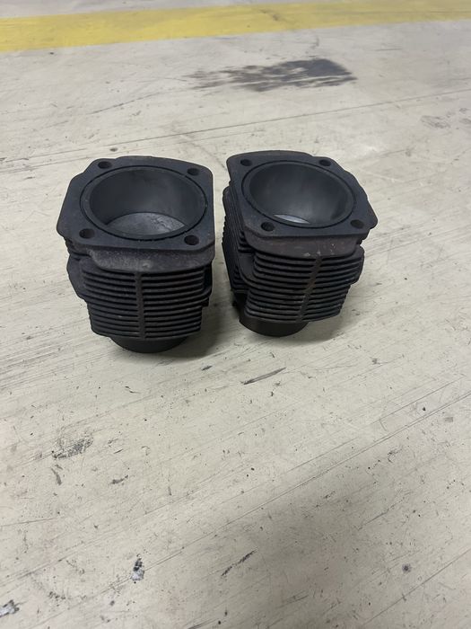 Fiat 126p cylindry i tloki zestaw naprawczy