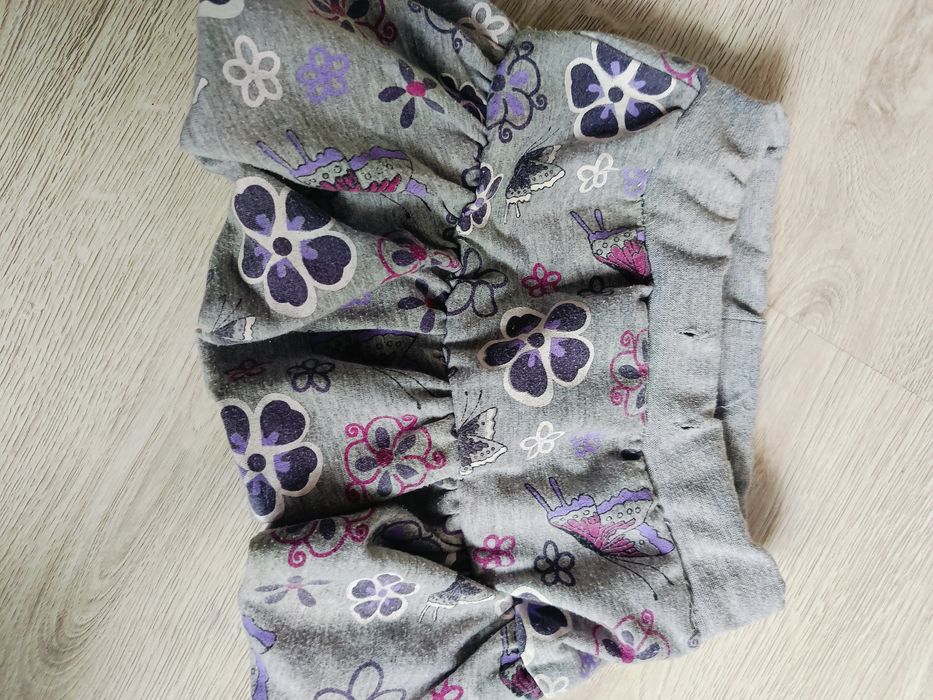 Spódniczka dziewczęca