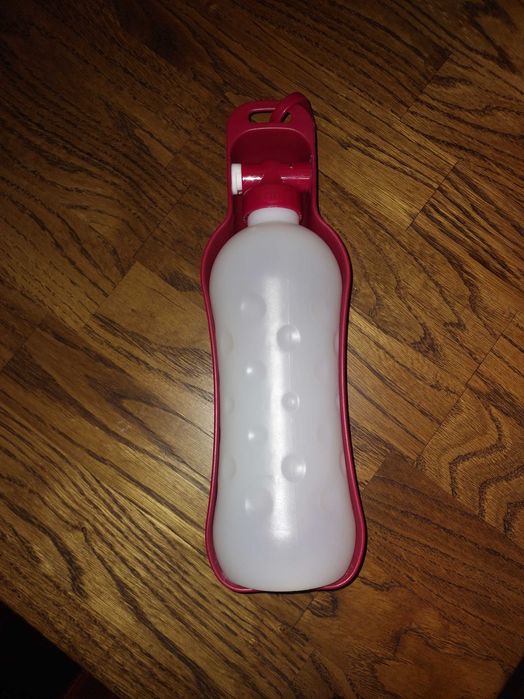 Поилка Trixie для собак прогулочная, 500 мл (пластик)