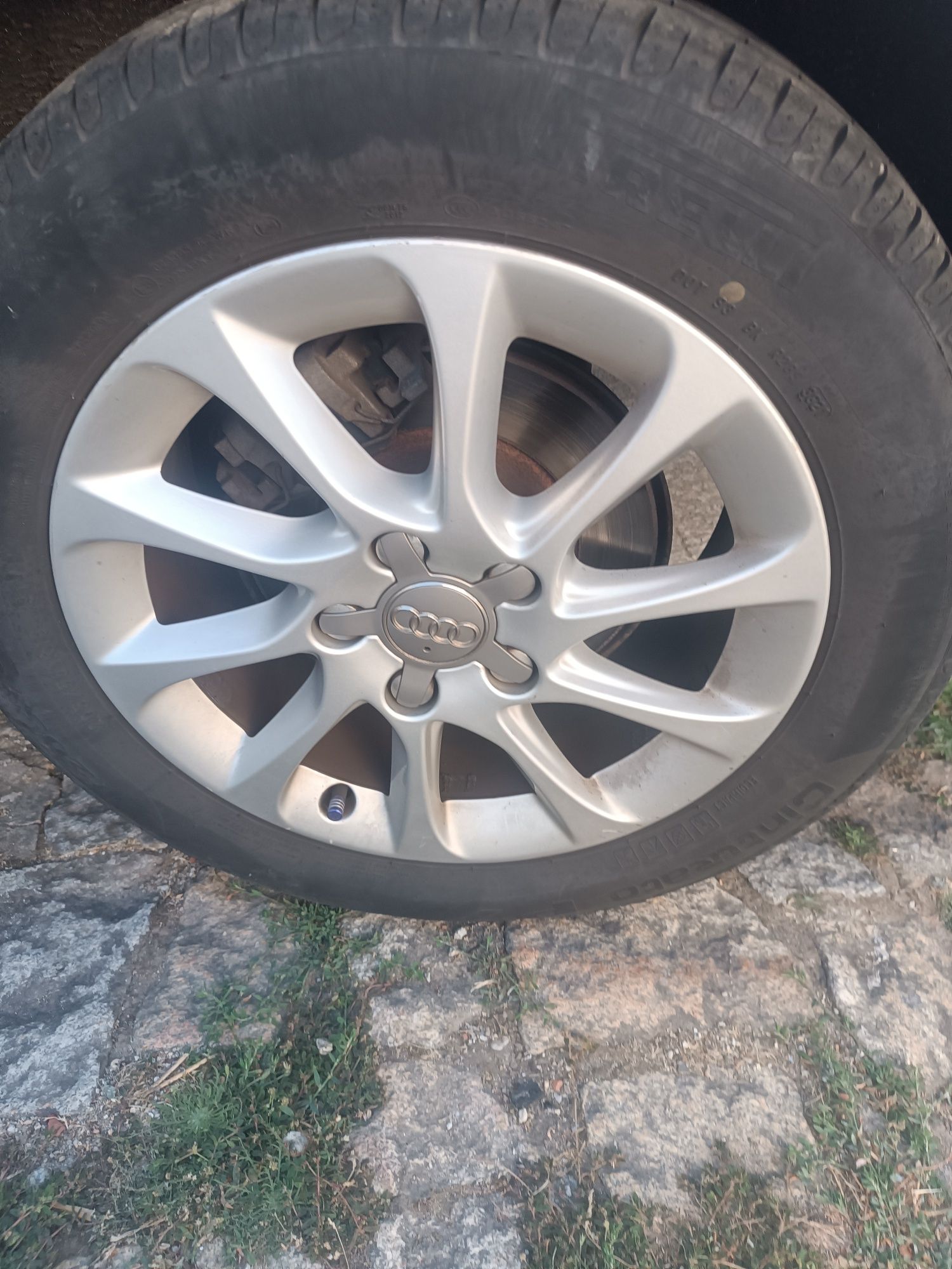 4 jantes Audi A3 com pneus