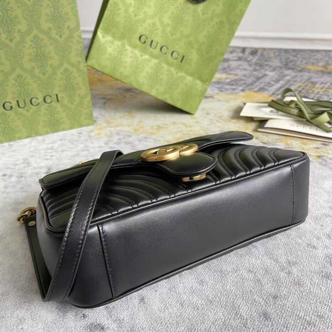 GUCCI GG Marmont Chain Flap Bag