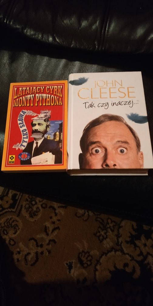 2 x Monty Python jak nowe za obie