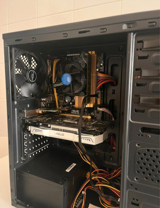 Computador - i3 / gtx 950 / ssd 222gb / 8gb ram