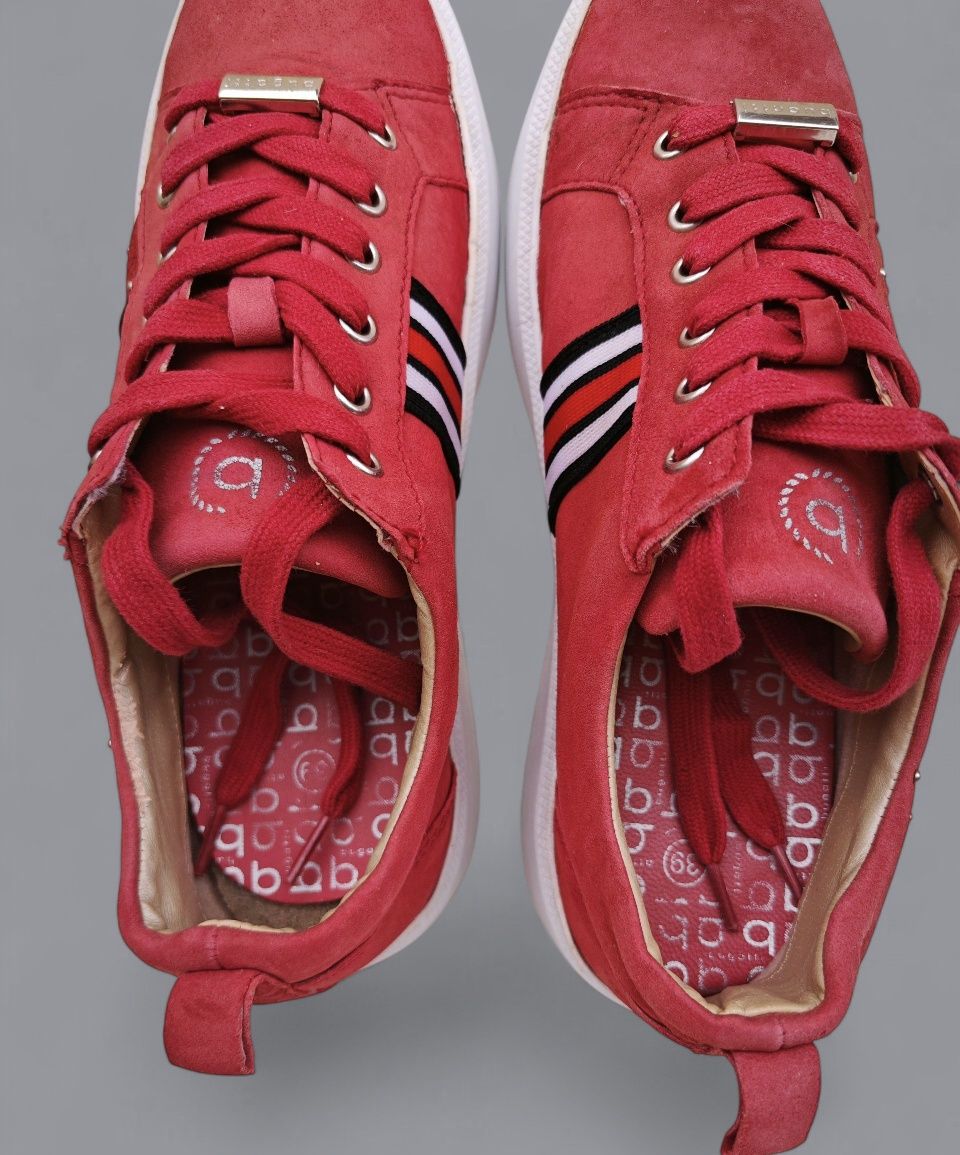 Bugatti sneakersy rozm.39