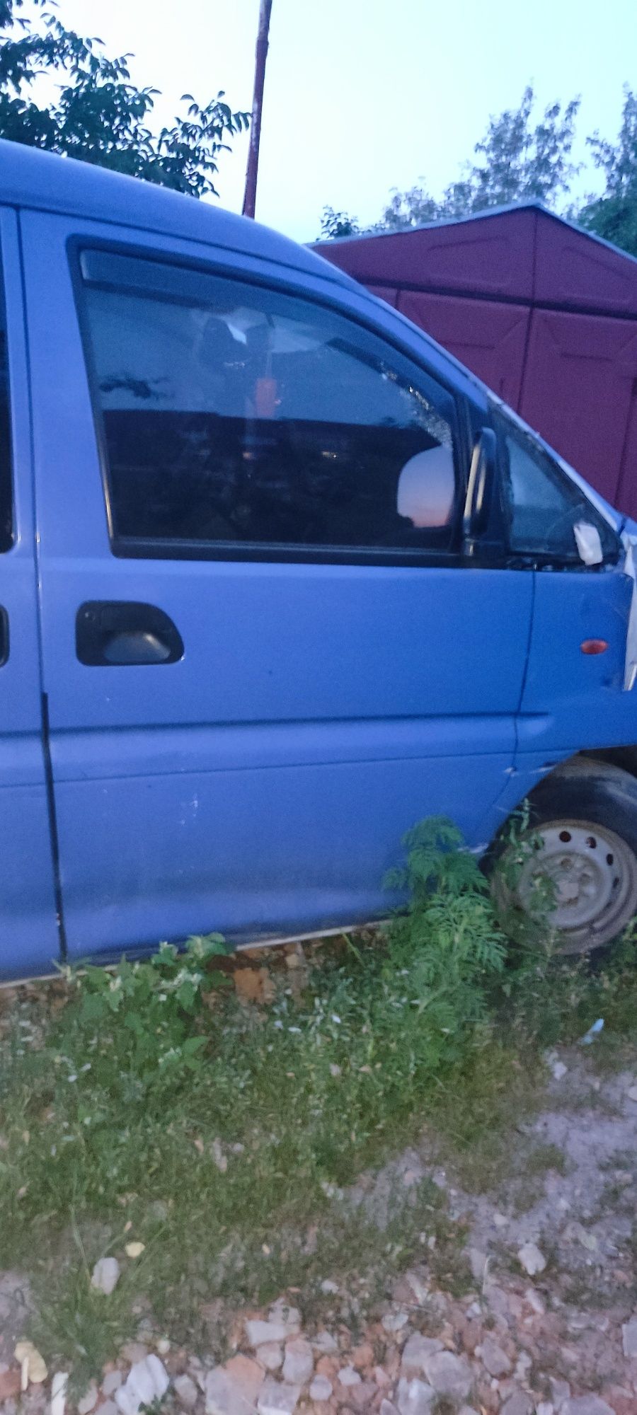 Продам Mitsubishi l400 Срочно