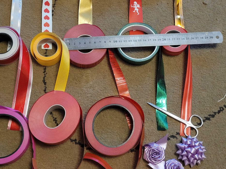 Стрічки для пакування подарунків (залишки)