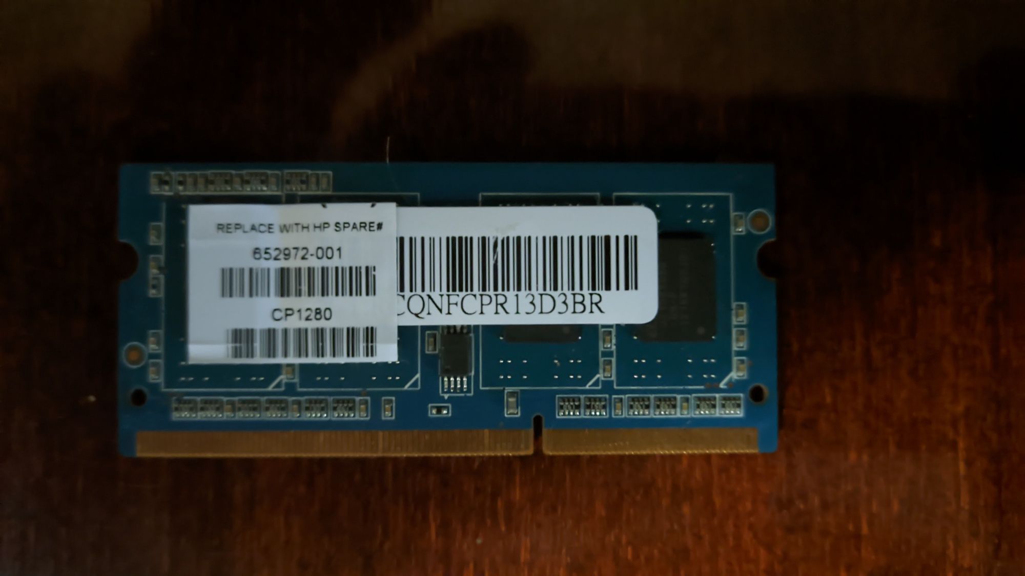 Продам память для ноутбука DDR3 2Gb 1600 Mhz