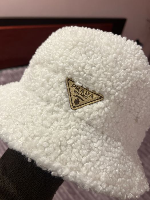 Панама зимова Prada