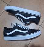 Nowe buty Vans UA Old Skool 42.5