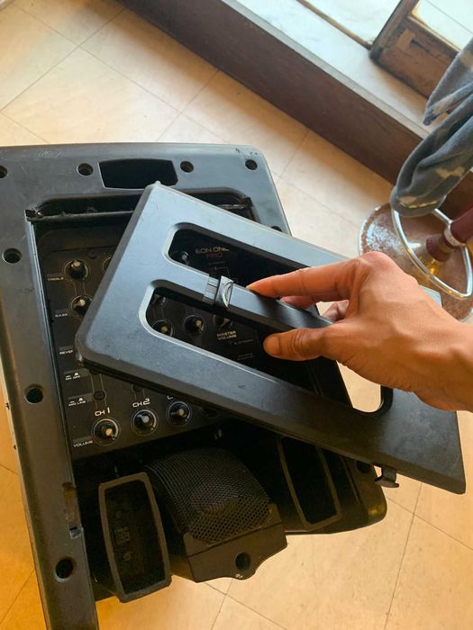 Coluna Ativa JBL EON ONE PRO