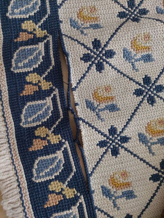 Conjunto 2 arraiolos originais 125x 180 cm