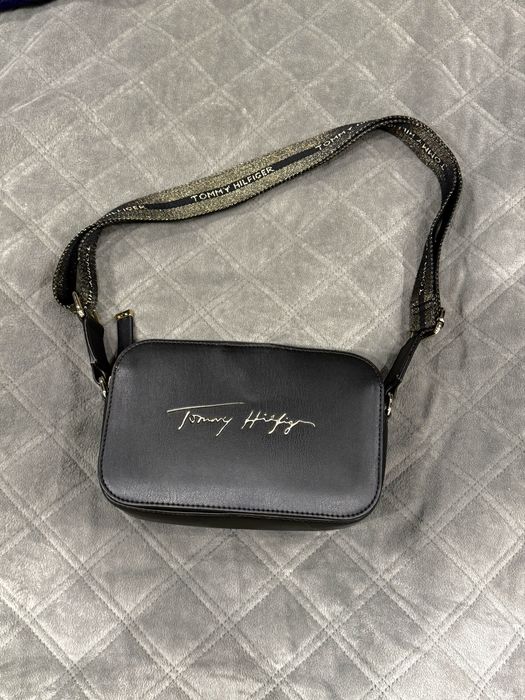 Tommy Hilfiger сумка кроссбоди