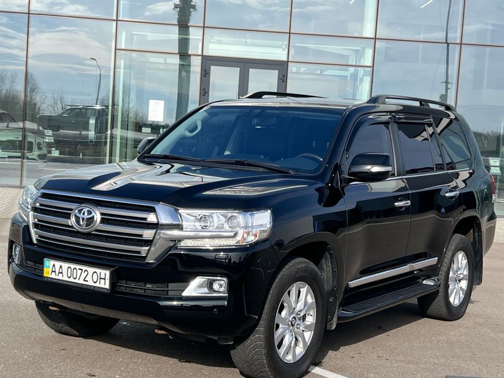 Toyota Land Cruiser 2020 Офіційний Не фарбований