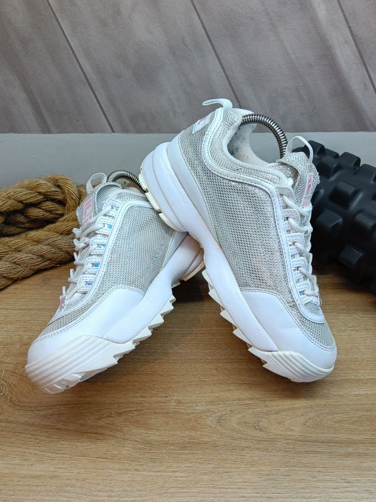 Białe damskie buty sportowe Fila Disruptor 2