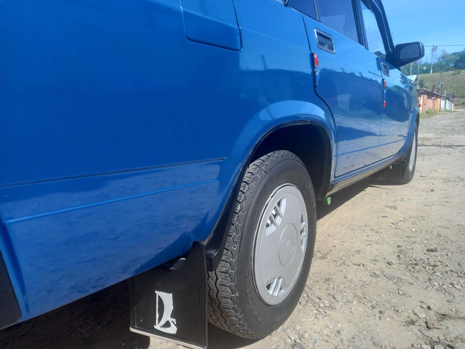 Продам ВАЗ 2107 с пробегом 42000км. НЕ крашена. Состояние как новая!