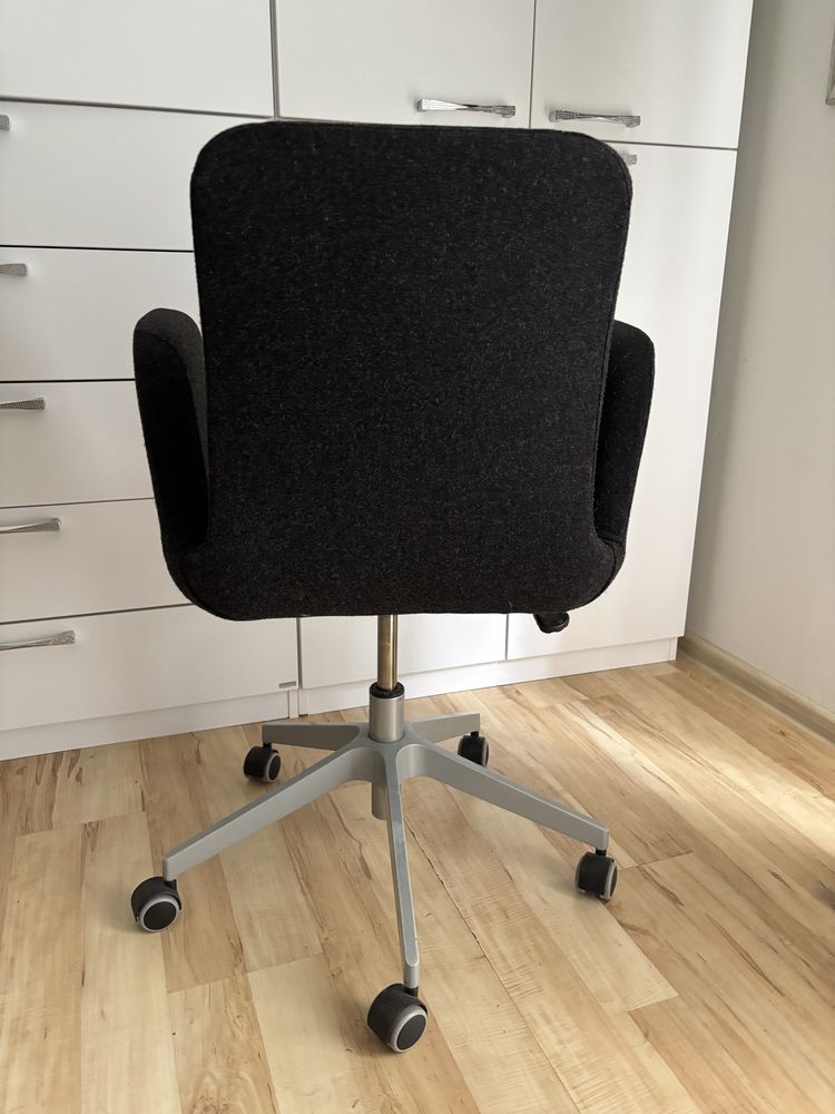 Krzesło obrotowe ikea