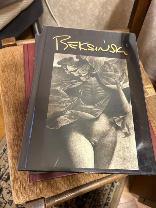 Beksiński książki 2