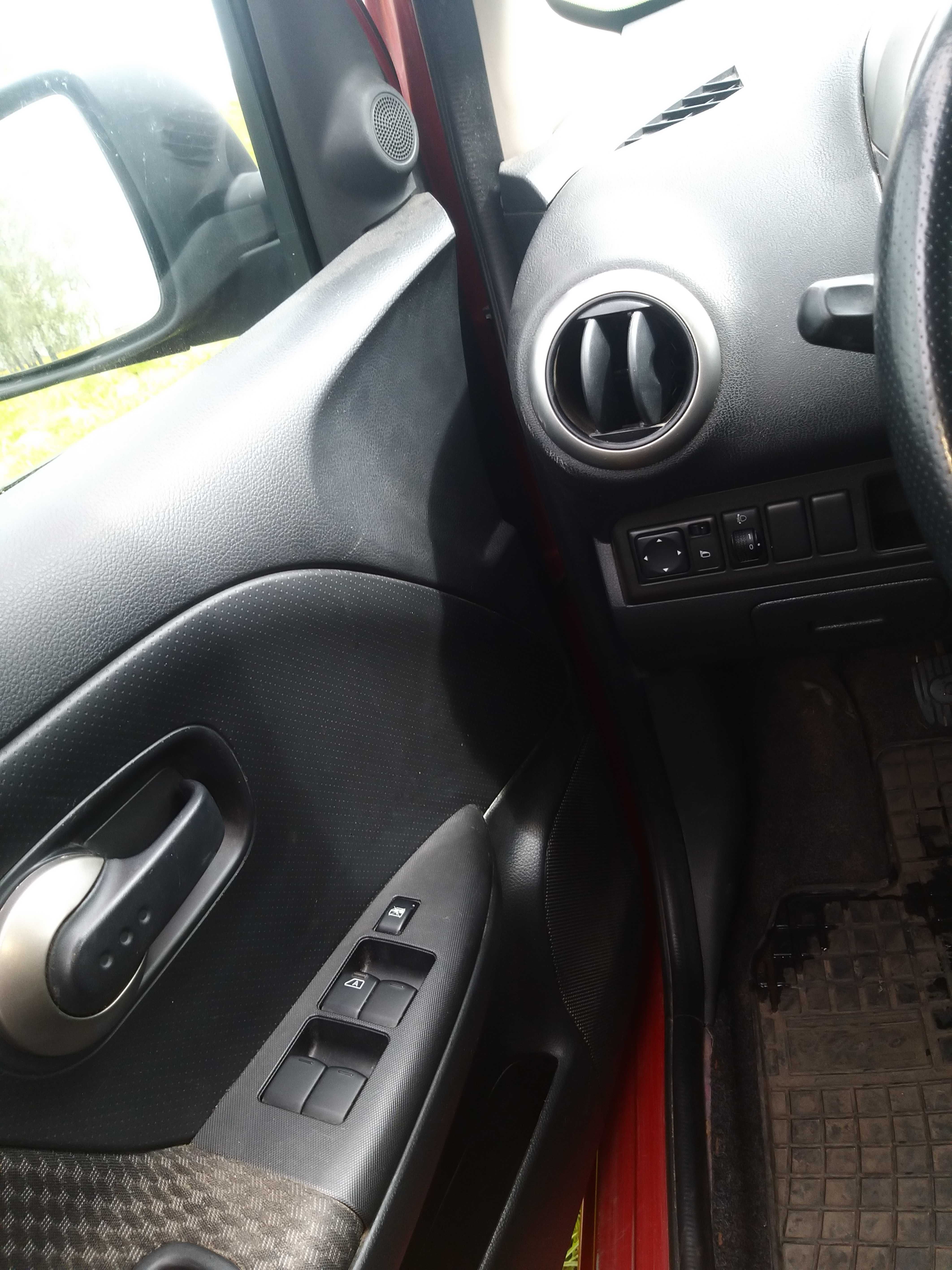 Nissan note 2007r 1.4 benzyna gaz zarejstrowany