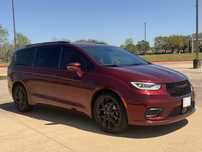 Chrysler Pacifica Touring 2021