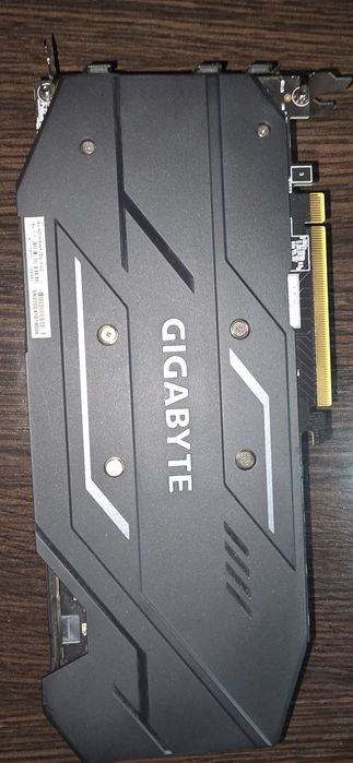 GIGABYTE RTX 2060 super 8gb