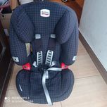 Fotelik Britax  montowany tyłem do kierunku jazdy