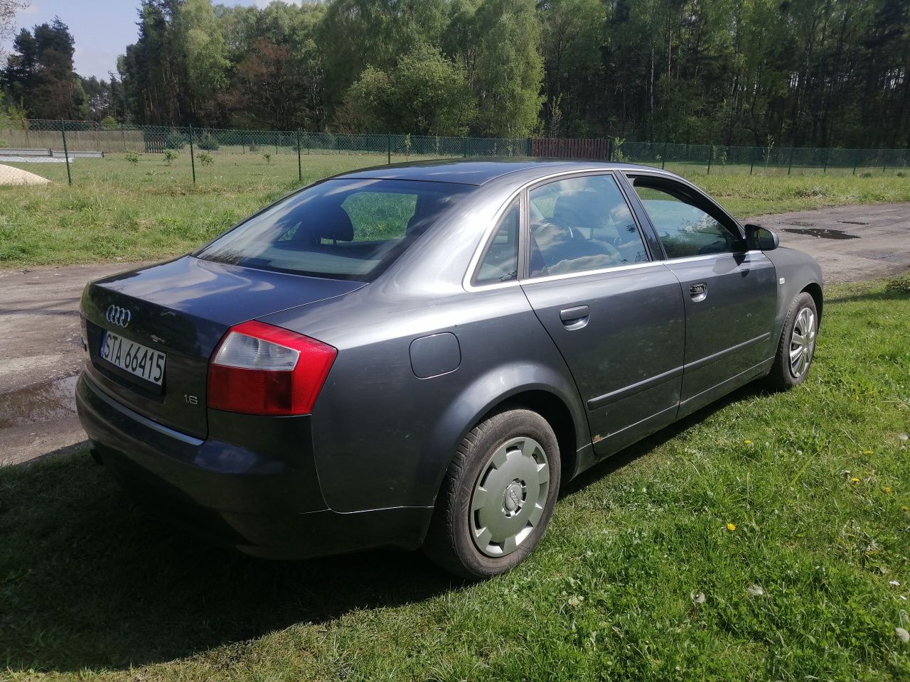 Audi a4 b6 1.6 benzyna