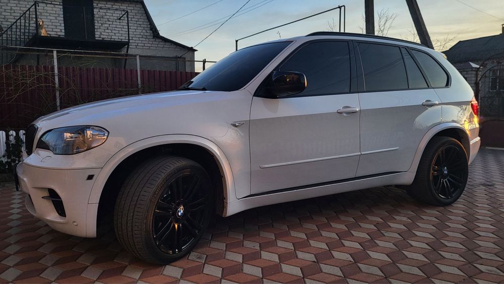 BMW X5 E70 M50D