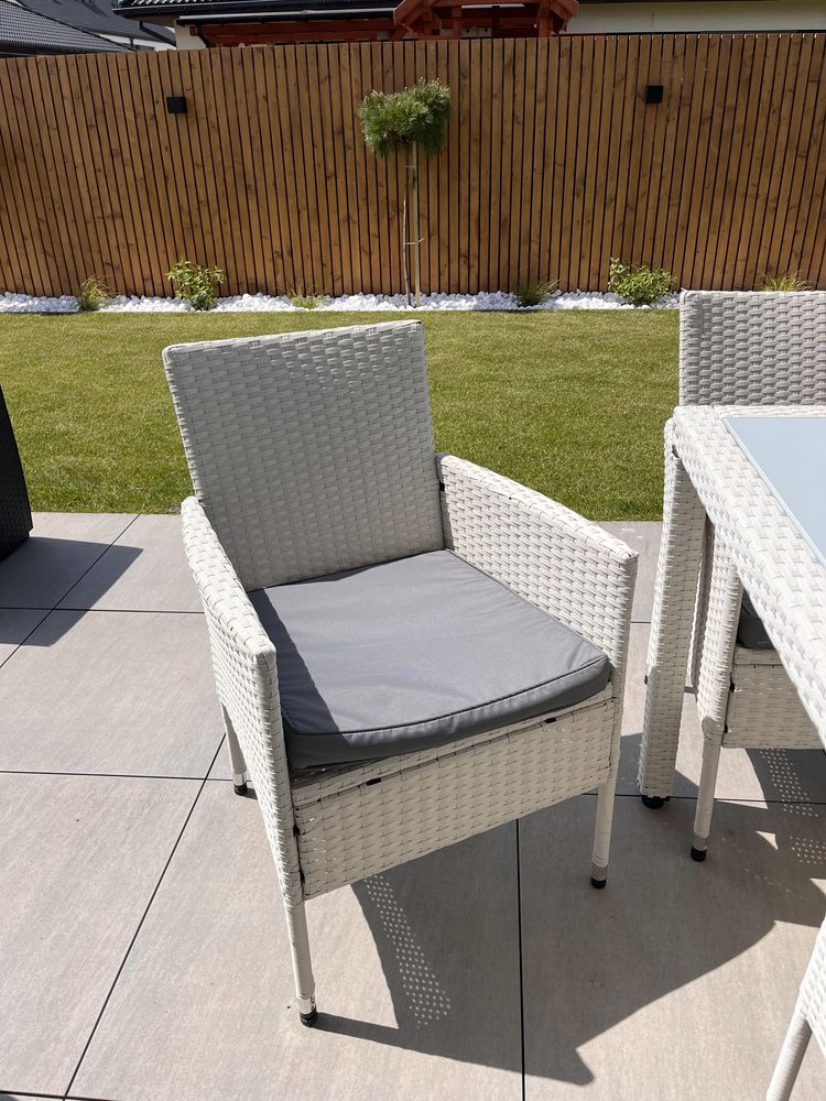 Komplet biały ogrodowy - obiadowy, stół + 6 krzeseł