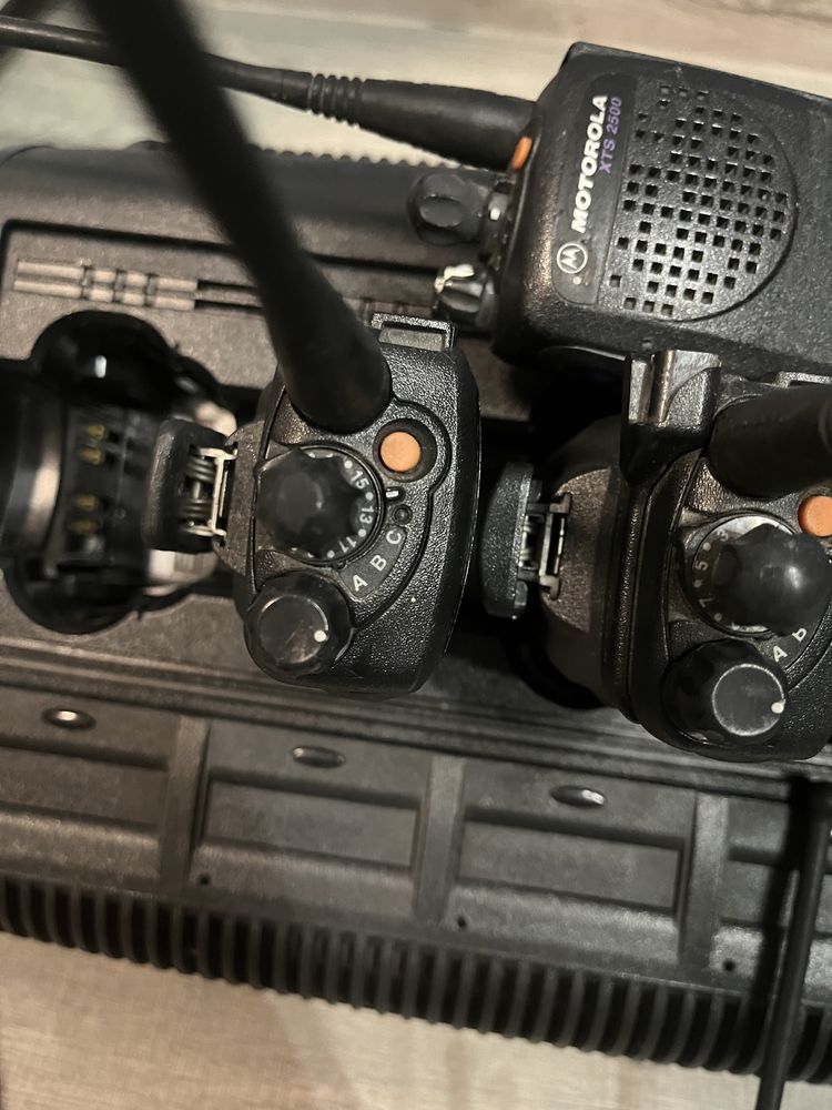 Цифрові рації Motorola XTS 2500